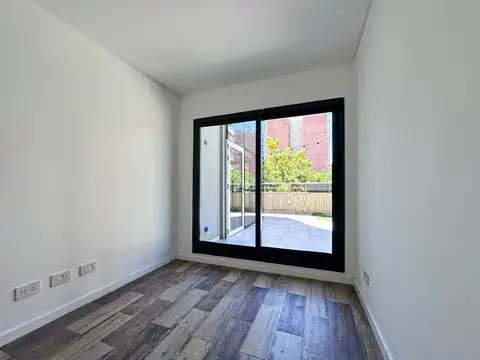 VENTA / PERMUTA Departamento 3 dormitorios con patio de uso exclusivo, Echesortu, Rosario