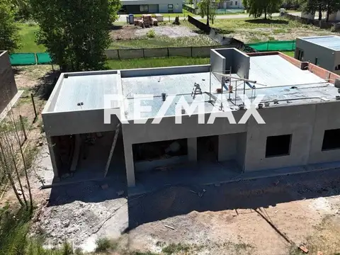 Casa 3 dormitorios en Venta,  Canales de Plottier