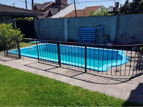 Casa en Venta en Villa Adelina, USD 320.000