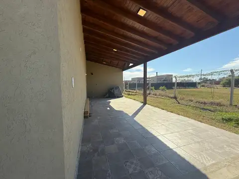 BARRIO LA CAMPIÑA - Alquiler 100