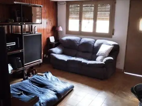 VENTA CASA en J. Canals al 1400