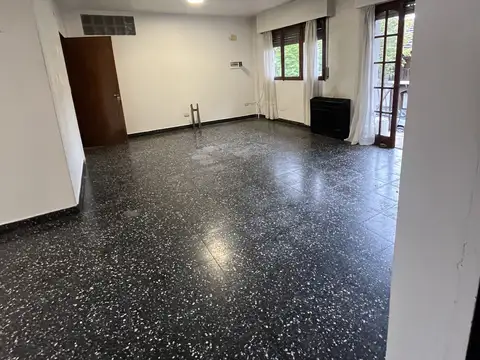 Importante PH edificado en 3 Plantas