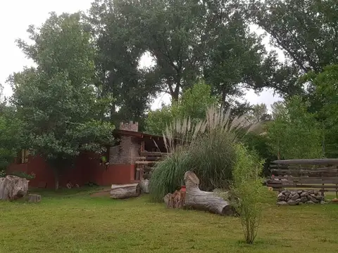 Casa 8 ambientes con 6 baños