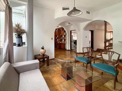 VENTA - Casa 3 dormitorios con patio - Republica de la Sexta, Rosario