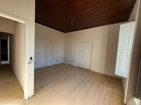 Casa - Venta - Argentina, Lobos