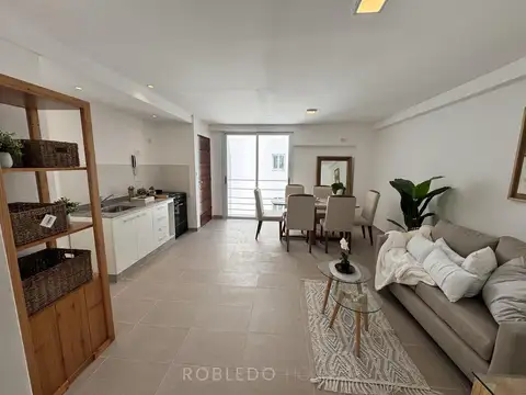Venta Departamento 2 habitaciones con con cochera Maipú al 1.000 Salta Capital (No apto créditos)