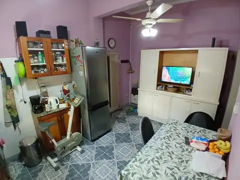 Casa 7 ambientes con 3 baños