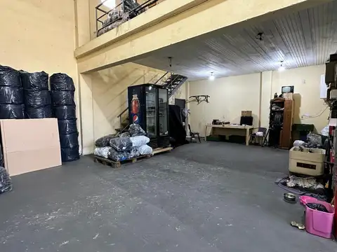 Galpon en Alquiler 20  mts Fondo