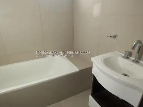 Departamento en Venta con 1 cochera