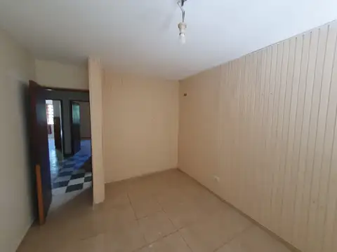 Avenida Juan Domingo Perón 2600