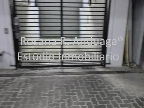 Cochera en Venta con acceso Ascensor