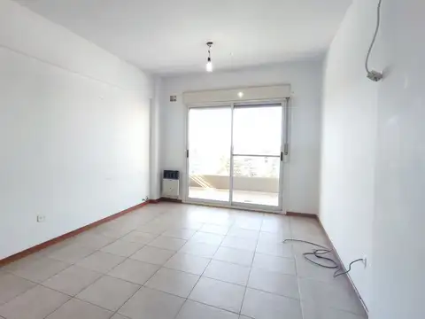 Departamento en Alquiler en Villa Ballester, $ 1.250.000