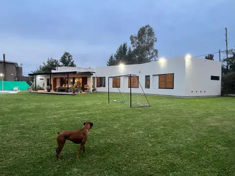 calle 31 entre 480 y 481 5100