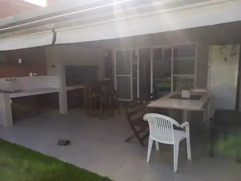 Casa en Alquiler Temporal en Santa Barbara, USD 4.500