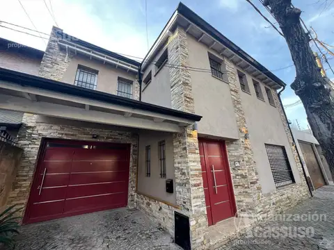 Casa en Venta - Punta Chica