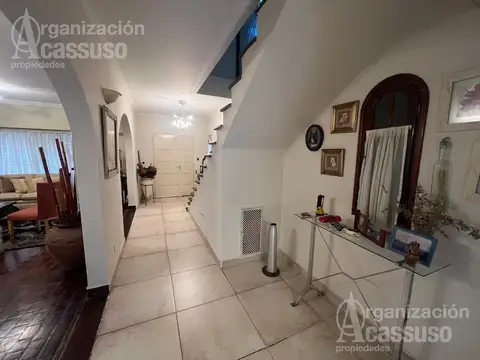 Casa en Venta - Punta Chica - Residencial