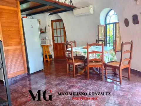 Casa en Alquiler con 1 cochera