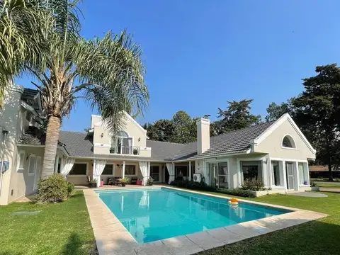 Casa en alquiler temporal 7 ambientes Country San Diego Club de Campo