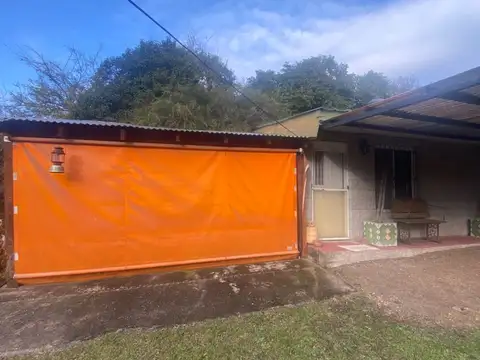 VENTA 3 CASAS CON 2 PILETA VERTIENTES DE LA GRANJA