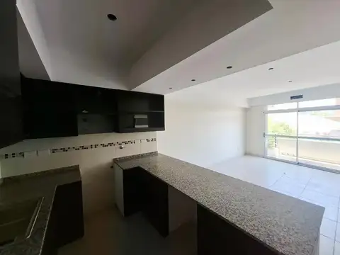 Departamento en Venta en Parque Chacabuco, USD 129.000