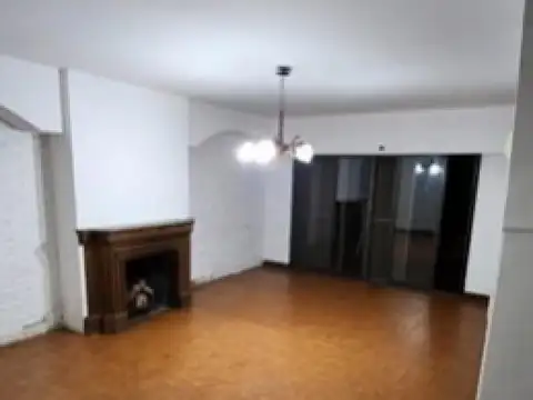 Avenida Leandro N. Alem e/ Santiago del Estero y Entre Ríos