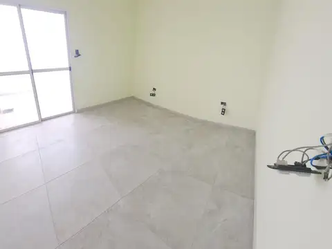 Depto Tipo Casa en Alquiler en Libertad, $ 450.000