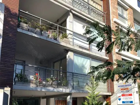 M Castro 800, Piso 3