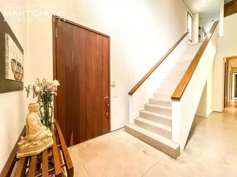 Casa 6 ambientes con 6 baños