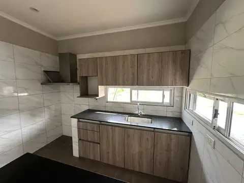 17 e/ 633 y 634 100