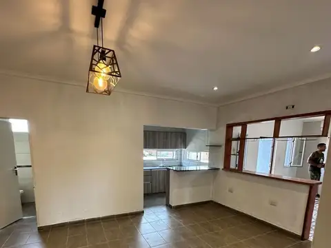 3 DORMITORIOS, PARQUE Y PILETA