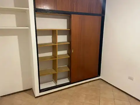 Alquilo Depto de un Dor, Bedoya 420, SIN EXPENSAS 