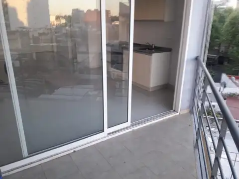 Departamento en Alquiler en Villa General Mitre, $ 500.000