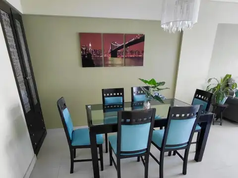 Departamento 4 ambientes con 2 baños