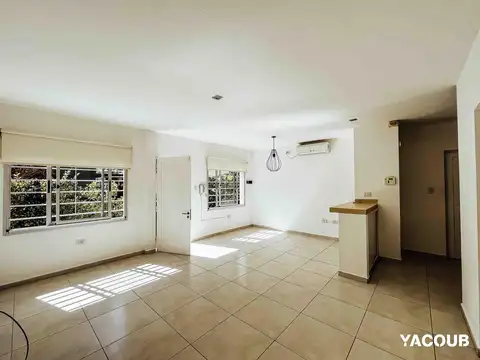 Casa en Venta en City Bell, USD 129.000