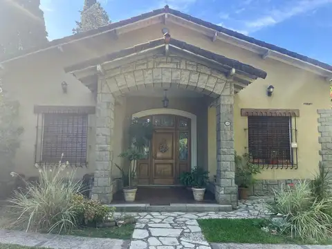 Casa en Venta en Temperley, USD 720.000