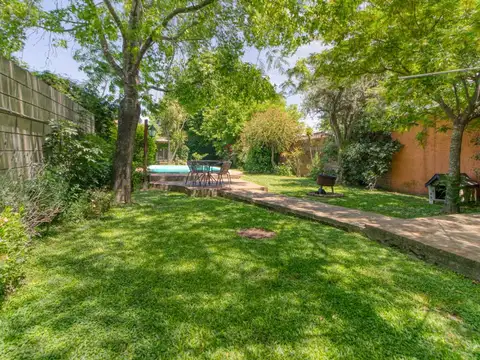 Venta Casa 3 ambientes, pileta/parque 500 mtr
