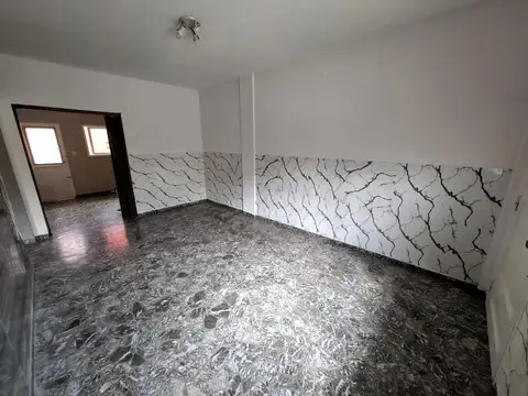  RESERVADO  PH 3 AMB CON COCHERA Y PATIO (SIN EXPENSAS)
