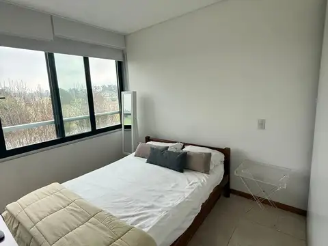 Departamento en Alquiler con 1 cochera