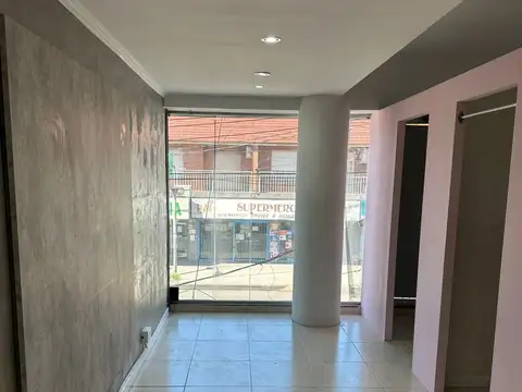 Avenida De Mayo 1500, Piso 1