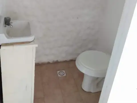 Casa de 3 ambientes en venta en Pilar