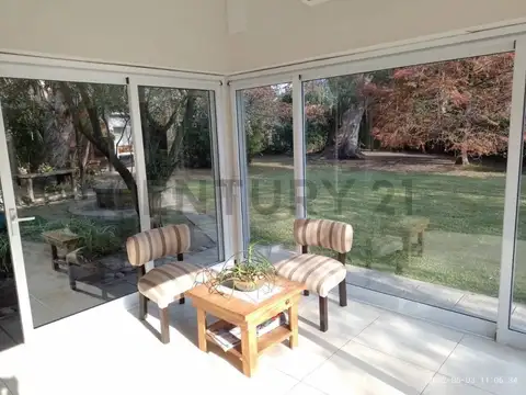 los robles 1000, Piso 0