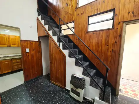 Depto Tipo Casa en Alquiler 56 años