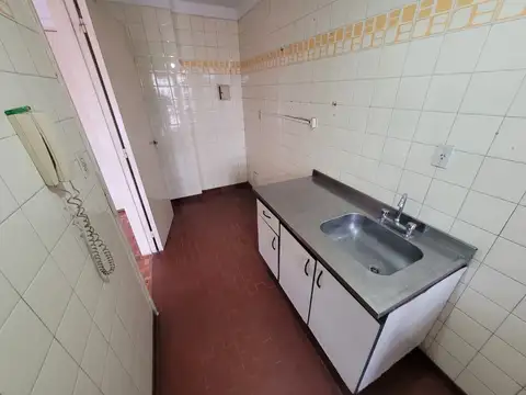 Departamento en Venta en Parque Chacabuco, USD 69.000