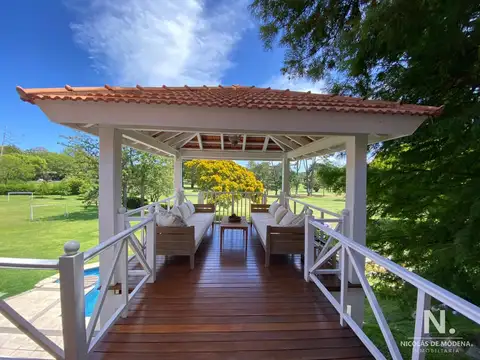 Casa en Venta de 5 dormitorios