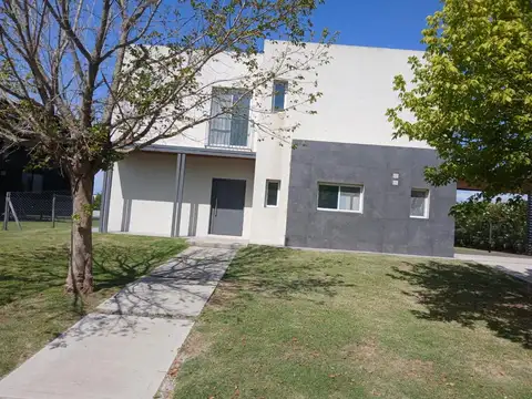 BARRIO EL CANTON GOLF - Libertad al 300