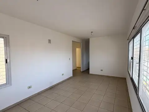 Departamento en Alquiler en Villa Nueva de Guaymallen, $ 620.000