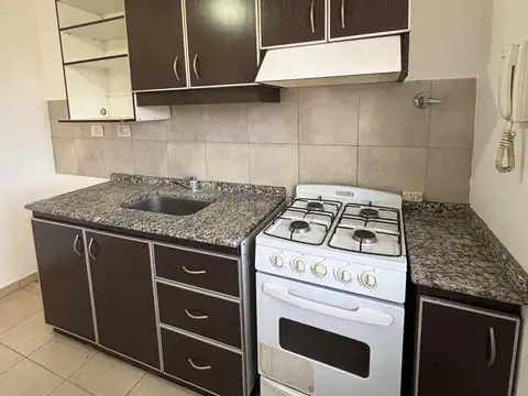 Departamento en Alquiler con 1 cocheras