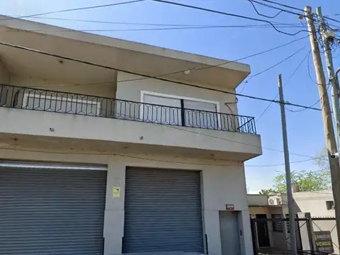 Casa en venta - 3 Dormitorios 3 Baños - Berazategui