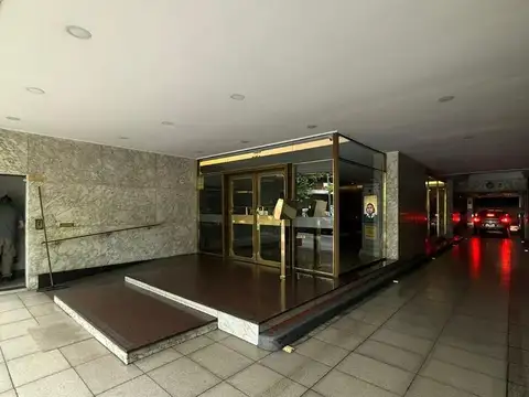 Avenida Montes De Oca 500, Piso 5