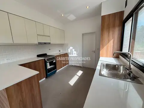 Casa en Venta en Pilar Del Este - Santa Sofia, USD 184.000
